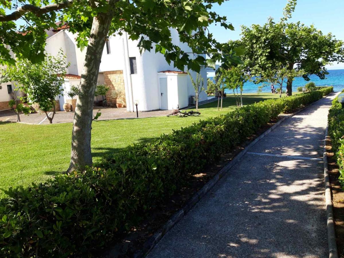 Villa 3Ω 尼尔斯吉尼 外观 照片